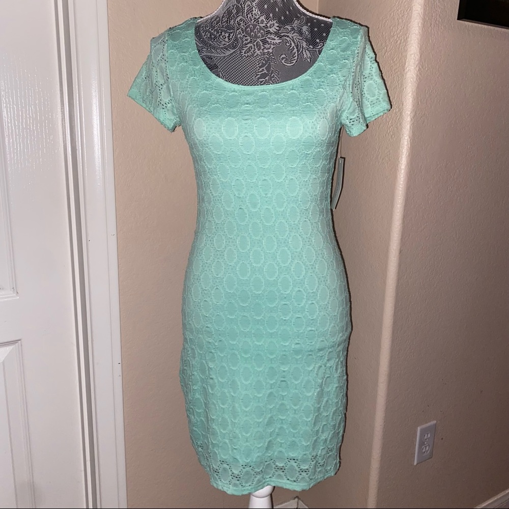 Isaac Mizrahi mint green eyelet dress size small